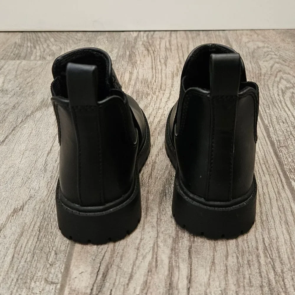 Old Navy Black Faux Leather Ankle Boots Size 5
